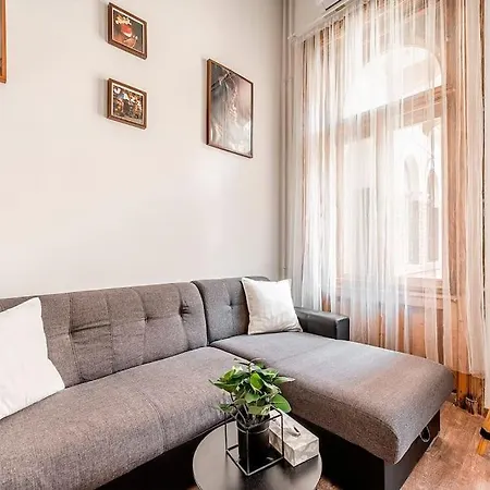 Brendon Design Apartament *